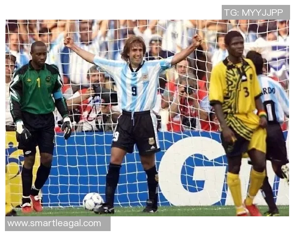 94世界杯阿根廷对希腊精彩进球动图回顾与分析