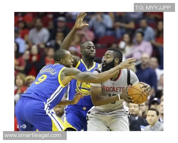 一个人在场上作用挺好的，成果火箭又非要试一试双塔组合？